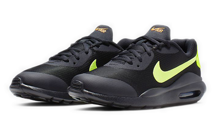 Фото № 3 с приближением к товару «‎Nike Air Max Oketo (GS)»