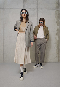 Фото № 1 с приближением к товару «‎Adidas Superstar »