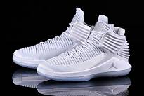 Фото № 1 с приближением к товару «‎Nike Air Jordan Xxxii Pure Platinium »