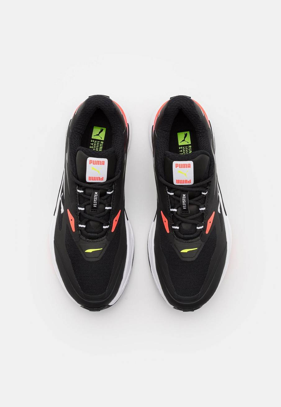 Фото № 4 с приближением к товару «‎Puma Rs-Fast Tech »