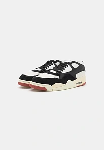 Фото № 4 с приближением к товару «‎AIR JORDAN 4 RM»
