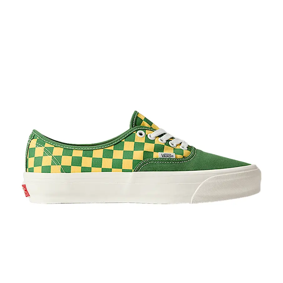 Фото № 1 с приближением к товару «‎Vans Authentic 44 LX Checkerboard - Fairway Green Yellow (VN000EBNBR1)»