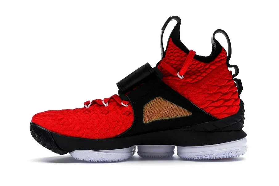 Фото № 3 с приближением к товару «‎Nike LeBron 15 Red Diamond Turf»