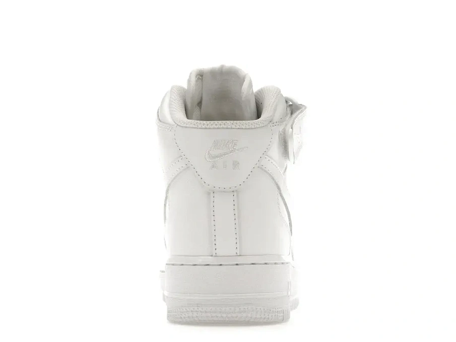 Фото № 4 с приближением к товару «‎Nike Air Force 1 Mid Triple White »