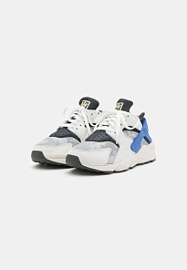 Фото № 2 с приближением к товару «‎AIR HUARACHE»