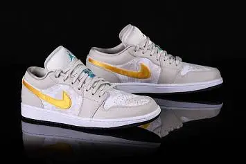 Nike Air Jordan 1 Retro SE Palm Tree  - 3