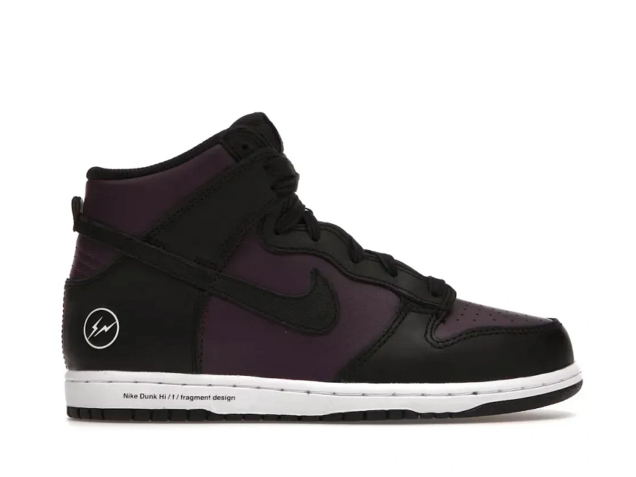 Фото № 1 с приближением к товару «‎Nike Dunk High»