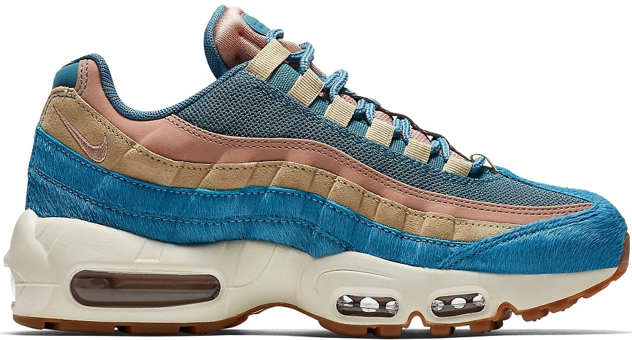 Фото № 1 с приближением к товару «‎Nike Air Max 95 Embossed Fur Pony »