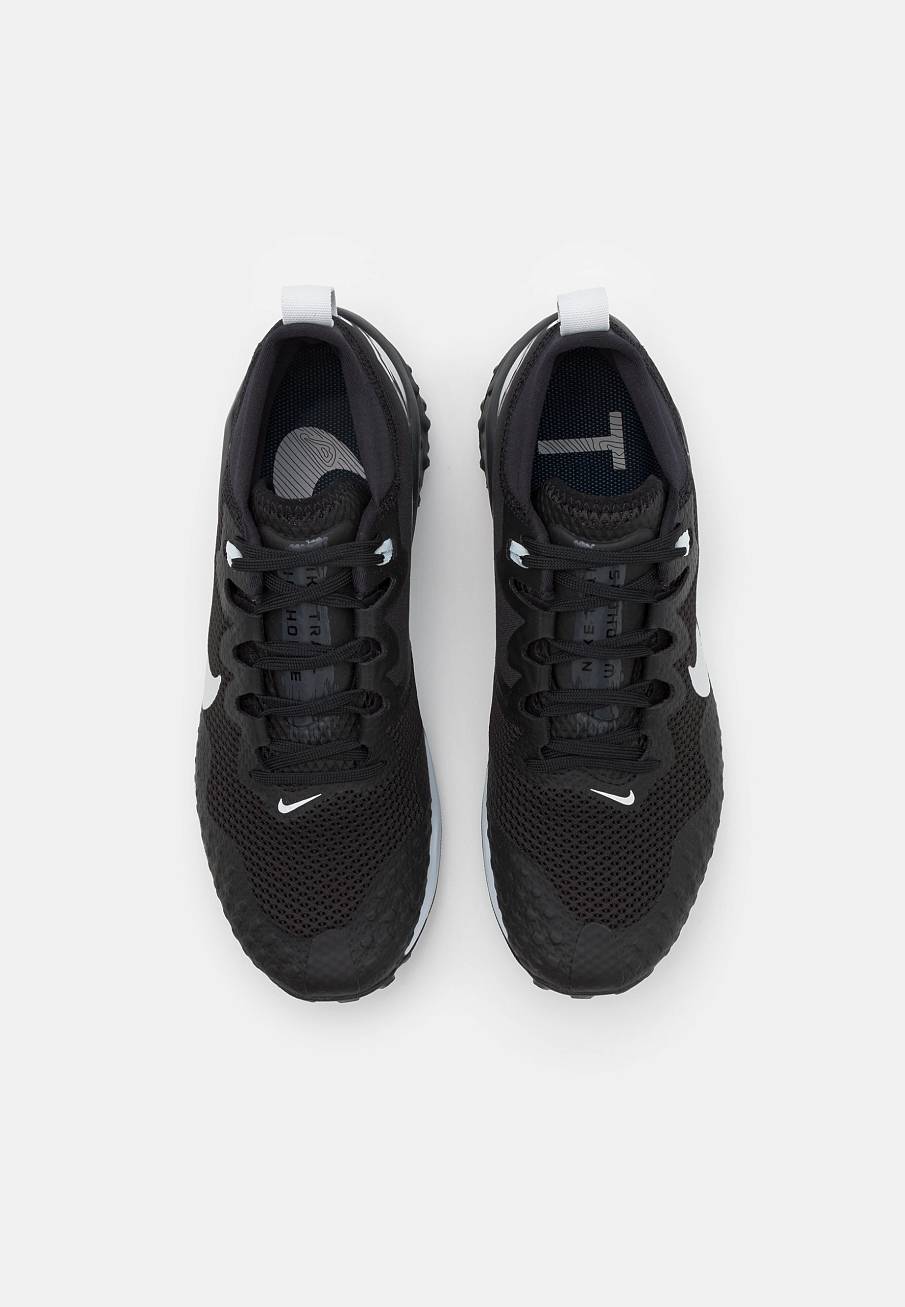 Фото № 4 с приближением к товару «‎Nike Wildhorse 7»