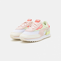 Фото № 3 с приближением к товару «‎Puma Future Rider Interest »