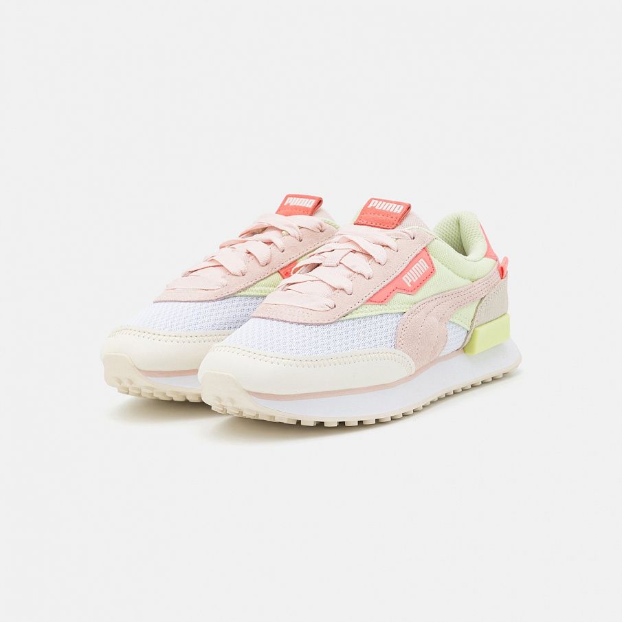 Фото № 3 с приближением к товару «‎Puma Future Rider Interest »