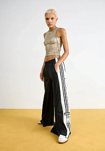 Фото № 3 с приближением к товару «‎HAMBURG»