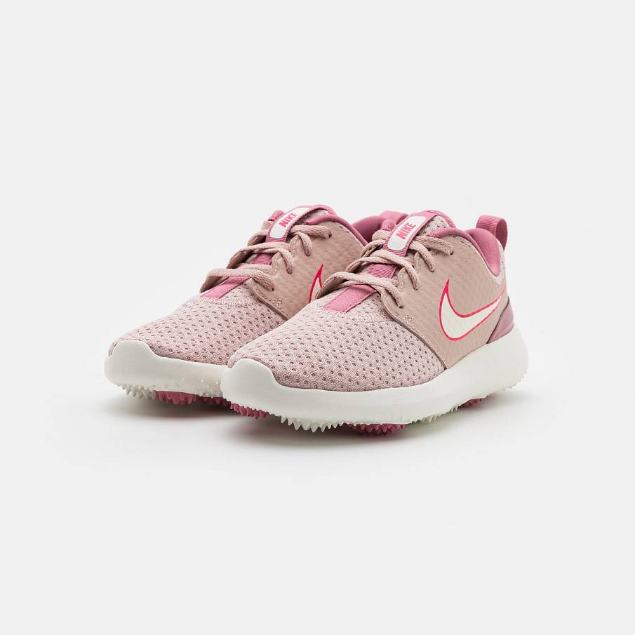 Фото № 2 с приближением к товару «‎Nike Roshe G»