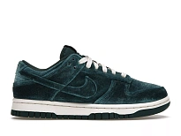 Фото № 1 с приближением к товару «‎Nike Dunk Low Velvet Teal »