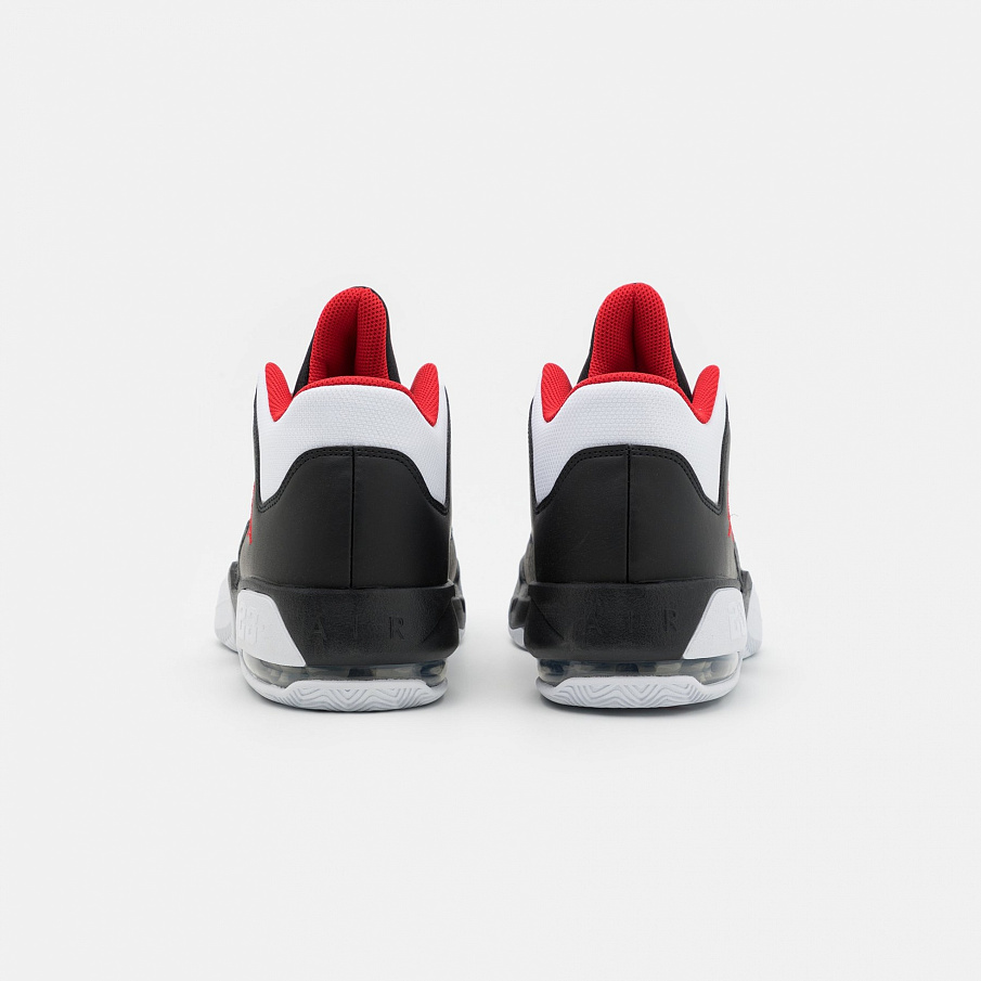 Фото № 3 с приближением к товару «‎Jordan Max Aura 3 »