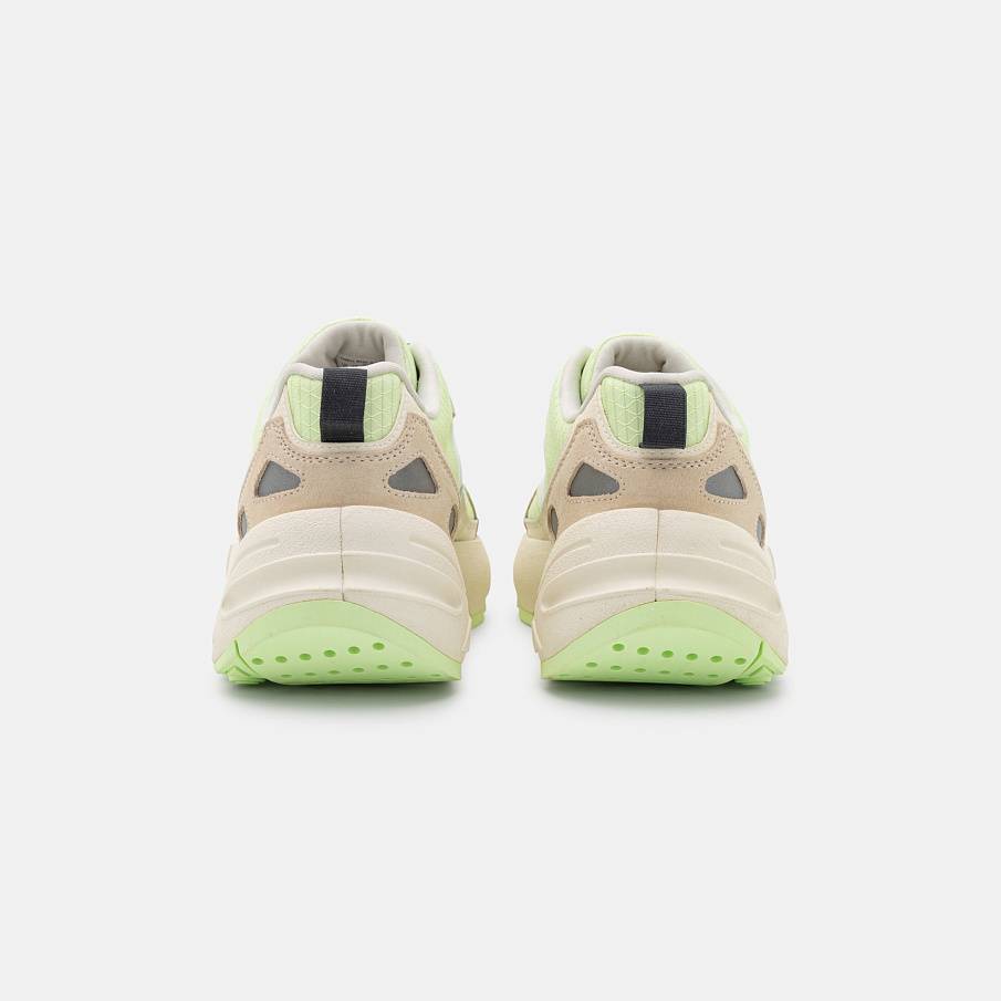 Фото № 3 с приближением к товару «‎Adidas ZX 22 Boost »