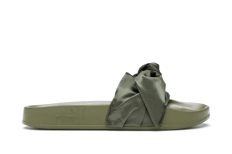 Фото № 1 с приближением к товару «‎Puma Bow Slide Rihanna Fenty Olive »