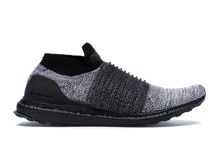 Фото № 1 с приближением к товару «‎adidas Ultra Boost Laceless Mid Black Oreo»