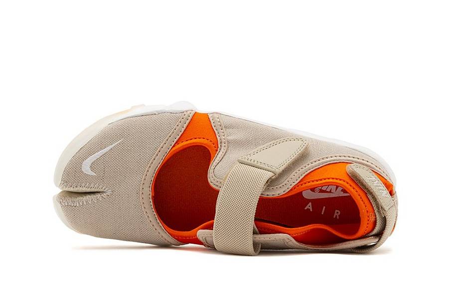 Фото № 4 с приближением к товару «‎Nike Air Rift Wmns»