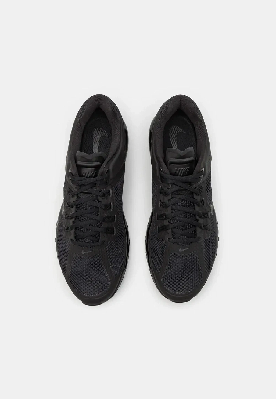 Фото № 4 с приближением к товару «‎AIR MAX 2013»