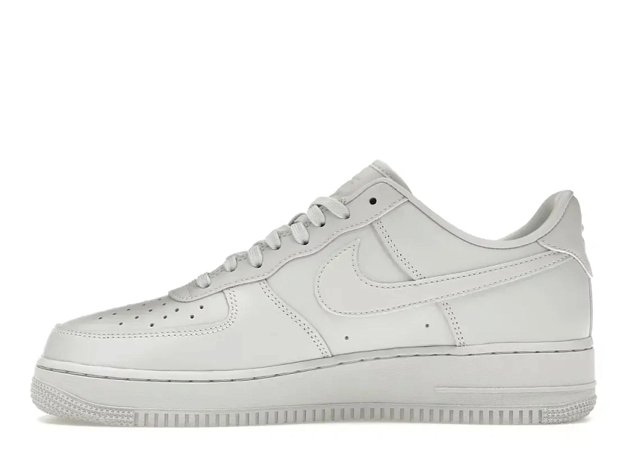 Фото № 3 с приближением к товару «‎Nike Air Force 1 Low '07»