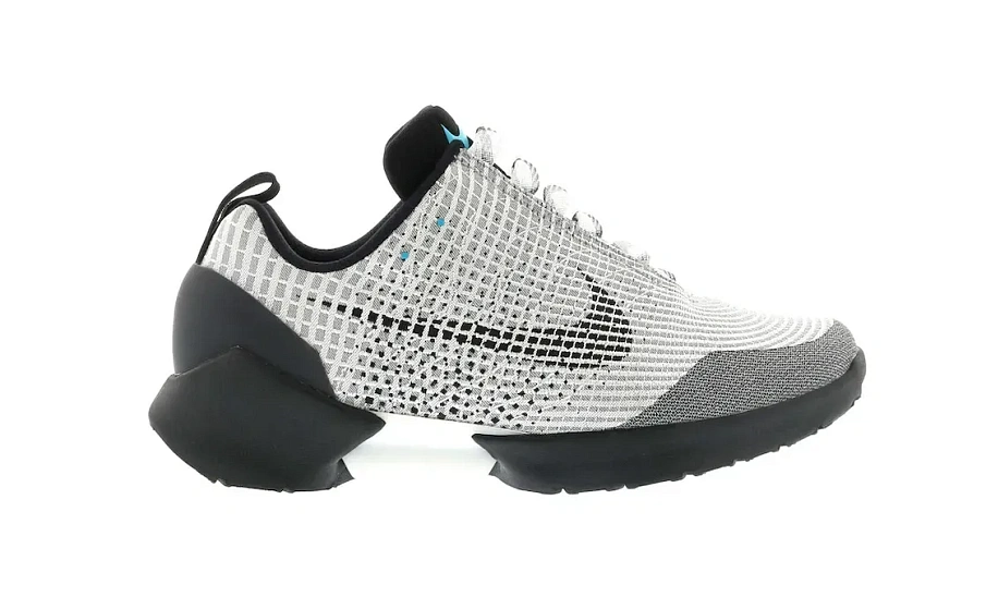 Фото № 1 с приближением к товару «‎Nike HyperAdapt 1.0 Metallic Silver»