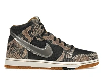 Фото № 1 с приближением к товару «‎Nike Dunk High»