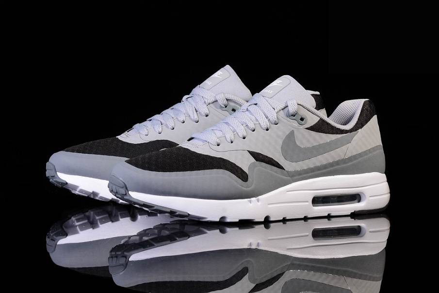 Фото № 2 с приближением к товару «‎Nike Air Max 1 Ultra Essential OR »