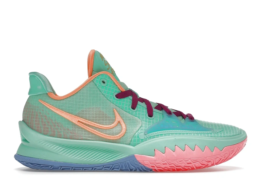 Фото № 1 с приближением к товару «‎Nike Kyrie 4 Low Keep Sue Fresh»