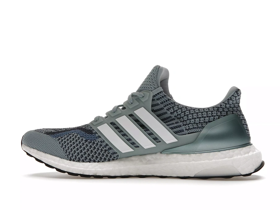Фото № 5 с приближением к товару «‎adidas Ultra Boost 5.0 DNA Magic Grey Shadow Navy»
