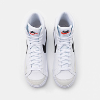 Фото № 4 с приближением к товару «‎Nike Blazer 77 »