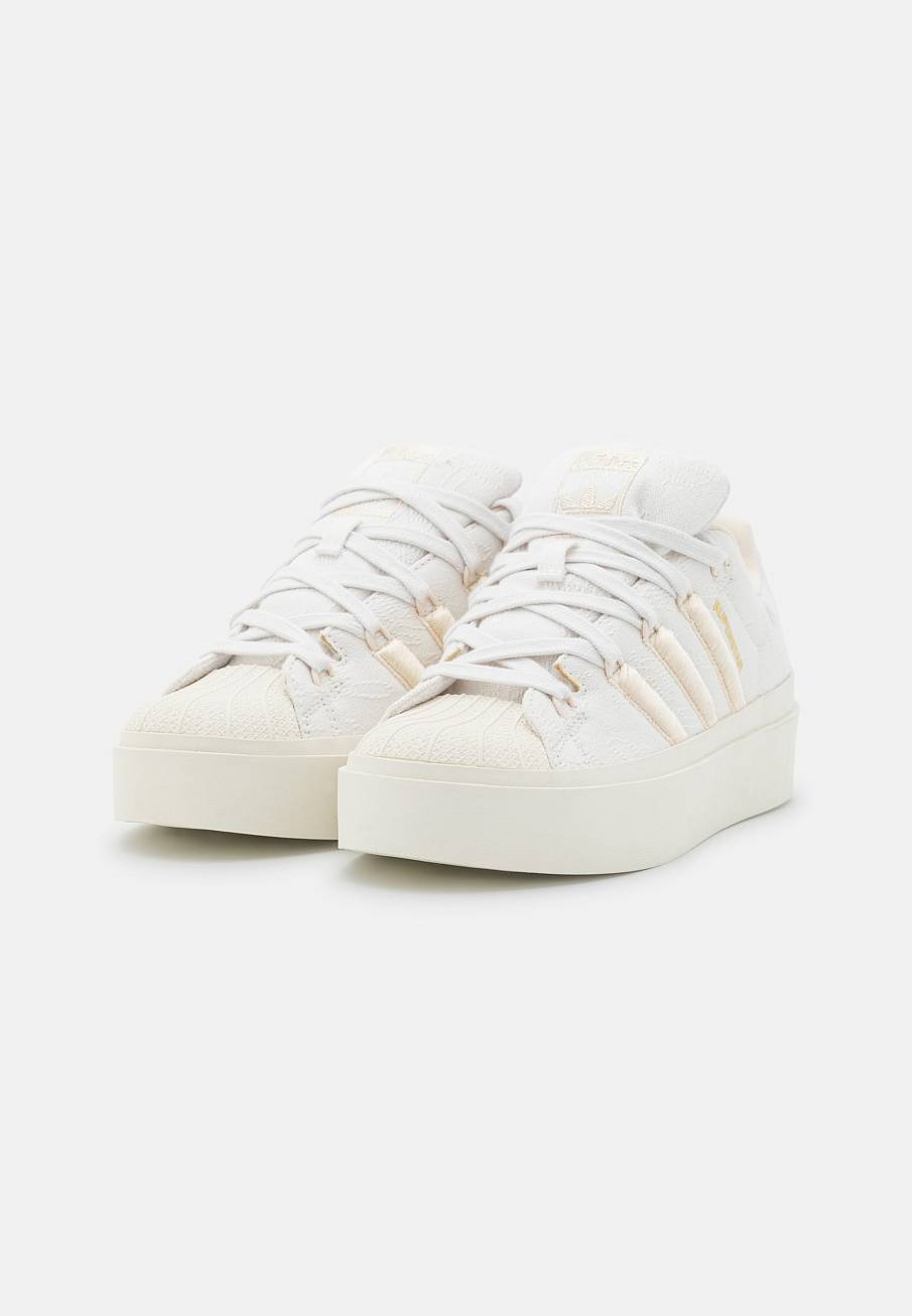 Фото № 3 с приближением к товару «‎Adidas Superstar Bonega »