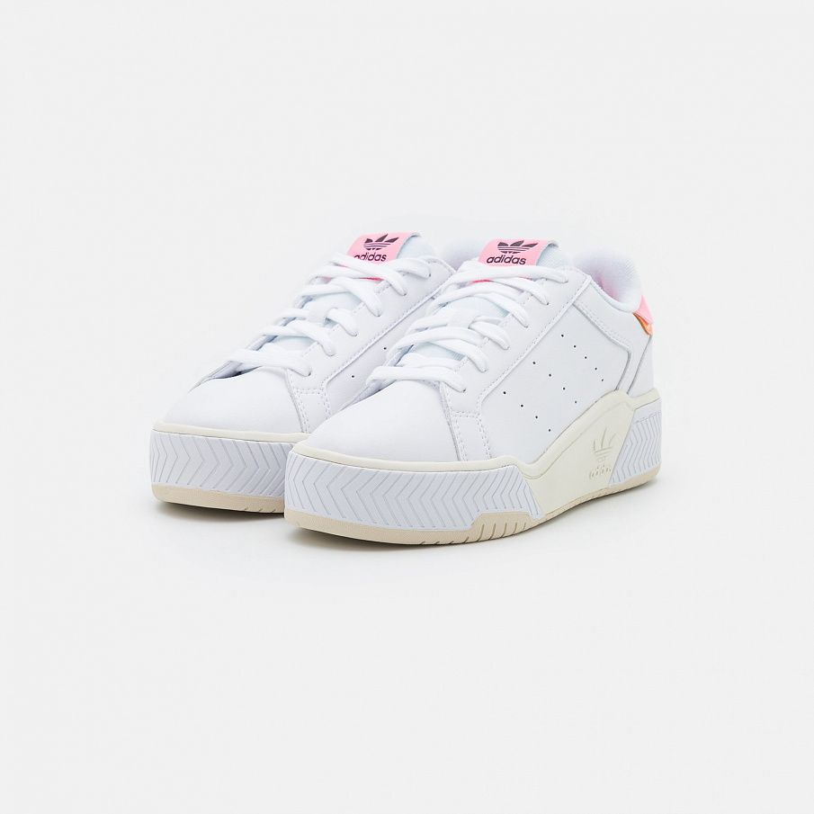 Фото № 3 с приближением к товару «‎Adidas Court Tourino Bold »