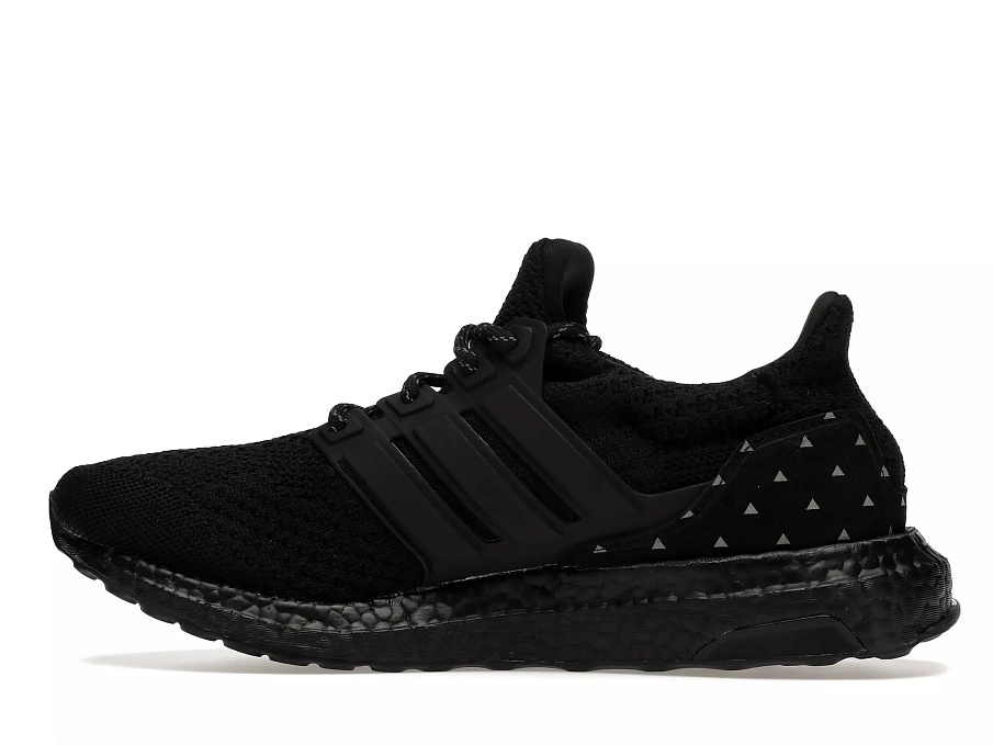 Фото № 6 с приближением к товару «‎adidas Ultra Boost DNA Pharrell x Parley Black Future»