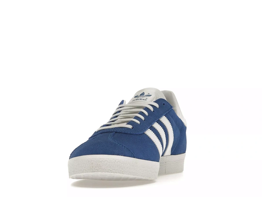 Фото № 4 с приближением к товару «‎adidas Gazelle Blue Cloud White Gold Metallic»