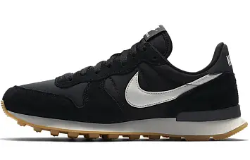 Nike Wmns Internationalist 'Black Gum' - 1