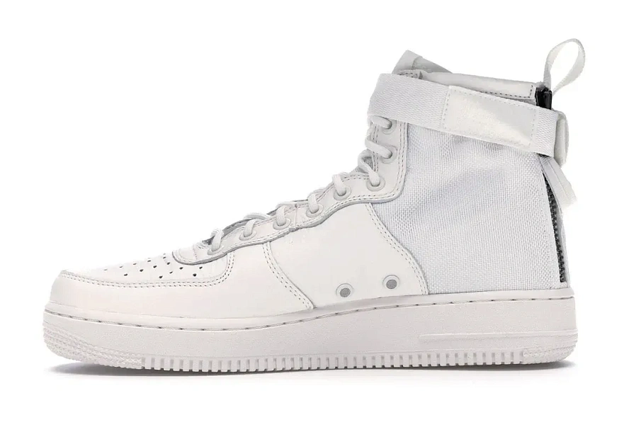 Фото № 3 с приближением к товару «‎Nike SF Air Force 1 Mid Triple Ivory»