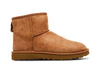Фото № 2 с приближением к товару «‎UGG Women's Classic Mini II Boot Chestnut»