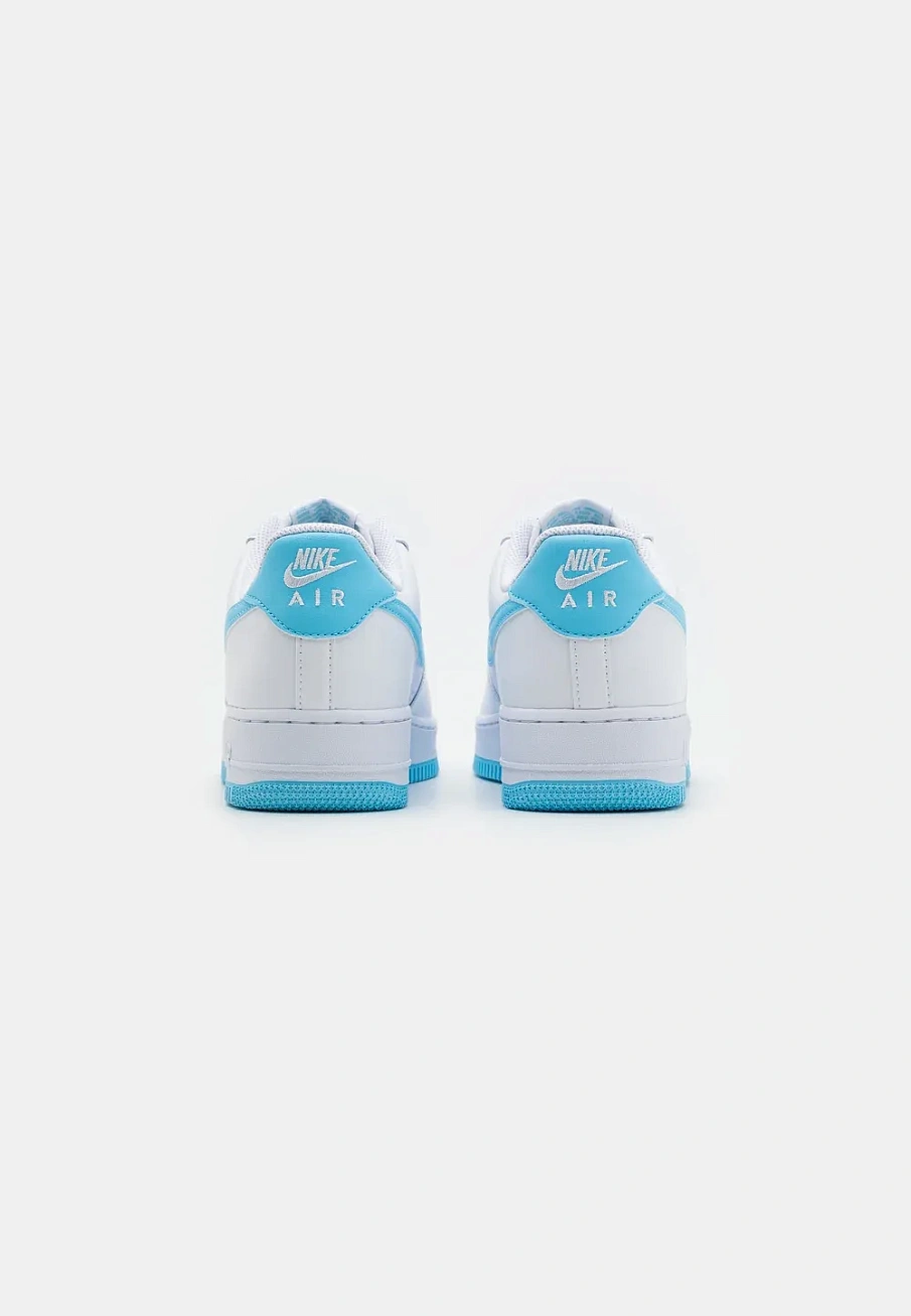 Фото № 3 с приближением к товару «‎AIR FORCE 1 07»