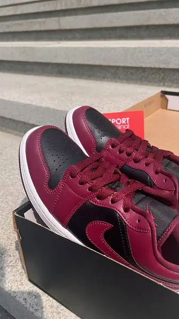 Air Jordan 1 Low - 2