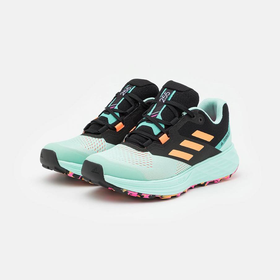 Фото № 2 с приближением к товару «‎Adidas Terrex Two »
