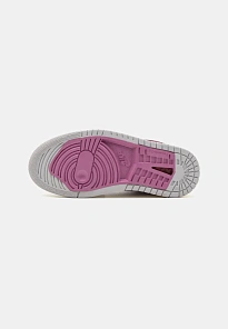 Фото № 4 с приближением к товару «‎AIR JORDAN 1 ZOOM CMFT»