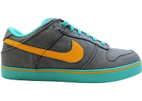 Фото № 1 с приближением к товару «‎Nike Dunk SE Nano Grey/Del Sol-Retro»