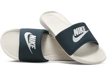 Nike Victori One Slide