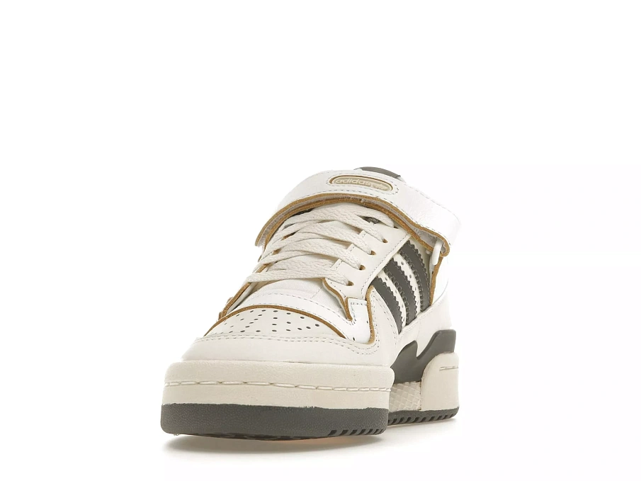 Фото № 2 с приближением к товару «‎adidas Forum 84 Low Off White Silver Pebble »