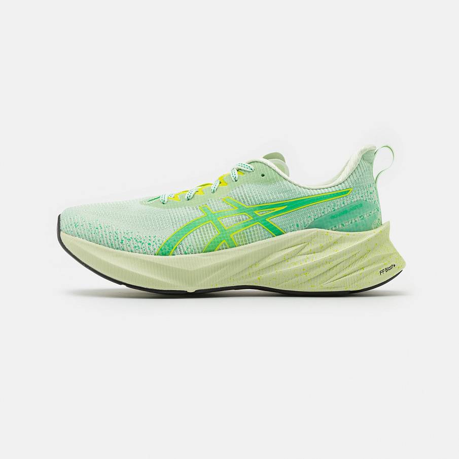 Фото № 1 с приближением к товару «‎Asics Novablast 3»