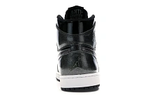 Фото № 4 с приближением к товару «‎Jordan 1 Retro Black Patent»