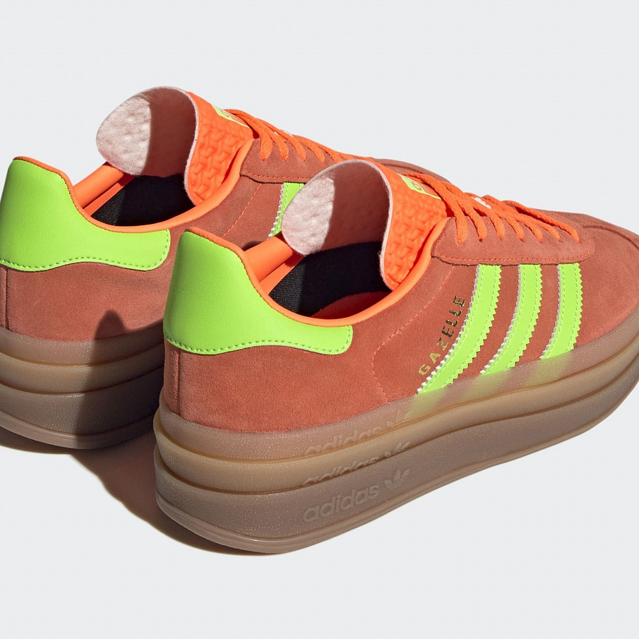 Фото № 3 с приближением к товару «‎Adidas Gazelle Bold »