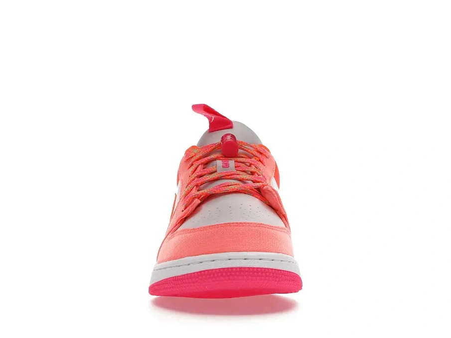 Фото № 2 с приближением к товару «‎Jordan 1 Low Utility »