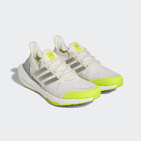 Фото № 3 с приближением к товару «‎Adidas Ivy Park Ultraboost Shoes»